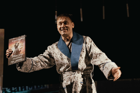 &ZHcy;&iecy;&lcy;&tcy;&ycy;&jcy; &kcy;&acy;&rcy;&lcy;&icy;&kcy;