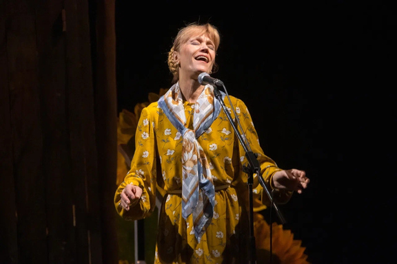 &Ocy;&scy;&iecy;&ncy;&ncy;&yacy;&yacy; &kcy;&acy;&dcy;&rcy;&icy;&lcy;&softcy;