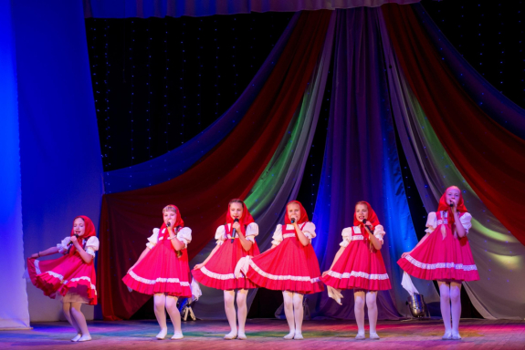 Открытый фестиваль-конкурс молодежного творчества «Молодые зажигают звезды»