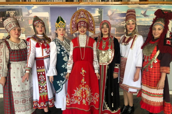 &Ecy;&tcy;&ncy;&ocy;&gcy;&rcy;&acy;&fcy;&icy;&chcy;&iecy;&scy;&kcy;&acy;&yacy; &ecy;&kcy;&scy;&kcy;&ucy;&rcy;&scy;&icy;&yacy; &laquo;&Ncy;&acy;&rcy;&ocy;&dcy;&ycy; &Vcy;&yacy;&tcy;&kcy;&icy;&raquo;