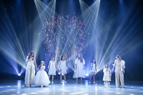 Большой новогодний концерт