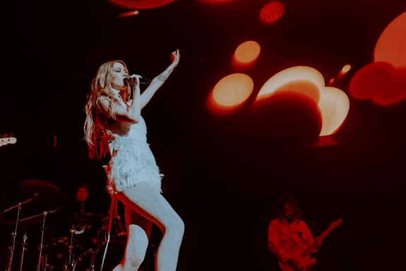 МОЯ МИШЕЛЬ: Большой сольный концерт и презентация альбома «Ангелы и не очень»