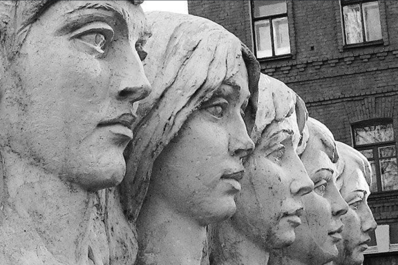 Квиз "Пионеры - герои: Помним. Гордимся. Узнаём"