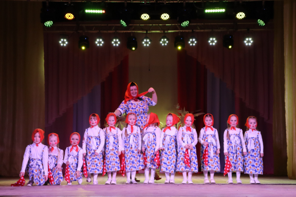 «Нашим мамам посвящаем...!». Концертная программа