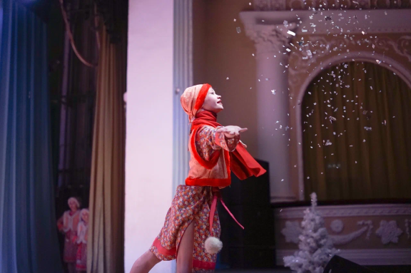 Новогодний концерт, с участием детских творческих коллективов ОДНТ