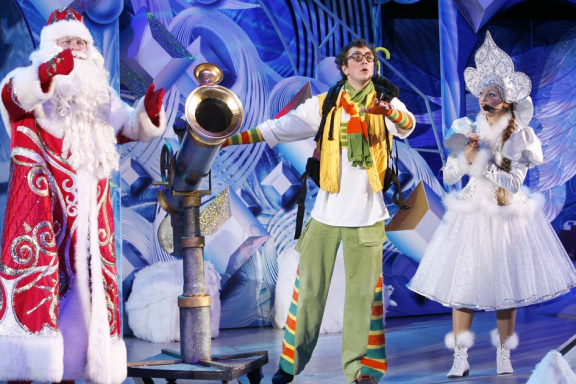 Новогодний театрализованный концерт "Операция Новый год!"