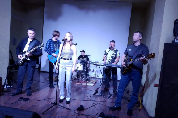 Новогодний квартирник Песня, гитара и я