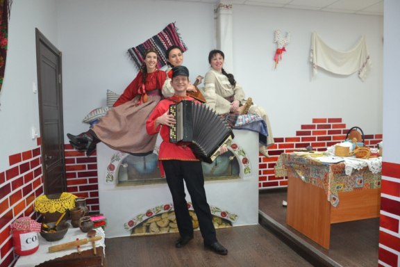 &Fcy;&ocy;&lcy;&softcy;&kcy;&lcy;&ocy;&rcy;&ncy;&ocy;-&icy;&gcy;&rcy;&ocy;&vcy;&acy;&yacy; &pcy;&rcy;&ocy;&gcy;&rcy;&acy;&mcy;&mcy;&acy; &laquo;&Kcy;&acy;&kcy; &ncy;&acy; &mcy;&acy;&scy;&lcy;&yacy;&ncy;&ocy;&jcy; &ncy;&iecy;&dcy;&iecy;&lcy;&iecy; &icy;&zcy; &pcy;&iecy;&chcy;&icy; &bcy;&lcy;&icy;&ncy;&ycy; &lcy;&iecy;&tcy;&iecy;&lcy;&icy;&raquo;