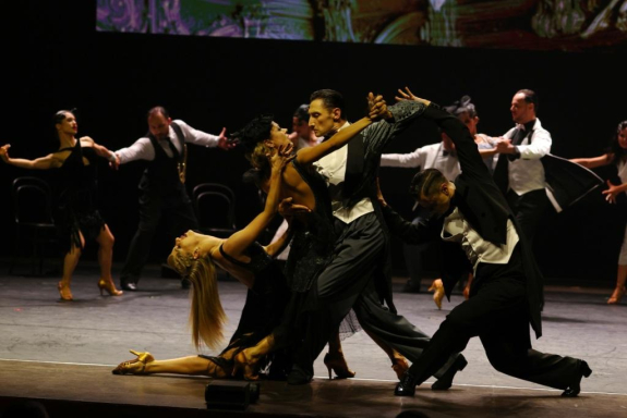 &Icy;&scy;&tcy;&ocy;&rcy;&icy;&yacy; &vcy; &ocy;&tcy;&iecy;&lcy;&iecy;&period; &Ncy;&ocy;&scy;&tcy;&acy;&lcy;&softcy;&gcy;&icy;&yacy;