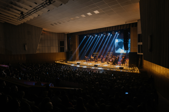 "&Mcy;&icy;&rcy;&ocy;&vcy;&ycy;&iecy; &khcy;&icy;&tcy;&ycy; &ncy;&iecy;&ocy;&kcy;&lcy;&acy;&scy;&scy;&icy;&kcy;&icy;" Neo Classic Orchestra&comma; 3000 &scy;&vcy;&iecy;&chcy;&iecy;&jcy; &icy; &KHcy;&ocy;&rcy;