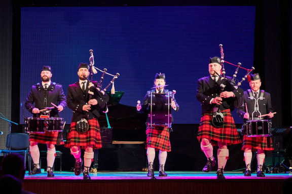 "&Icy;&rcy;&lcy;&acy;&ncy;&dcy;&scy;&kcy;&ocy;&iecy; &shcy;&ocy;&ucy; 2" &ocy;&rcy;&kcy;&iecy;&scy;&tcy;&rcy;&acy; &vcy;&ocy;&lcy;&ycy;&ncy;&shchcy;&icy;&kcy;&ocy;&vcy; "City Pipes"