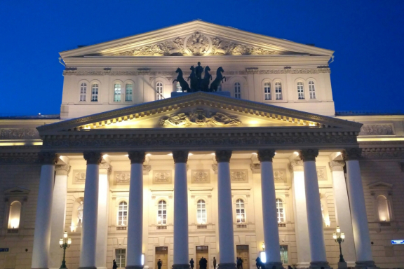 &Lcy;&iecy;&kcy;&tcy;&ocy;&rcy;&icy;&jcy; "&Bcy;&ocy;&lcy;&softcy;&shcy;&ocy;&jcy; &tcy;&iecy;&acy;&tcy;&rcy; &icy; &Tcy;&rcy;&iecy;&tcy;&softcy;&yacy;&kcy;&ocy;&vcy;&kcy;&acy;&colon; &dcy;&vcy;&acy; &vcy;&iecy;&kcy;&acy; &vcy;&dcy;&ocy;&khcy;&ncy;&ocy;&vcy;&iecy;&ncy;&icy;&yacy;"