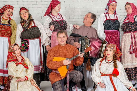 &Lcy;&icy;&tcy;&iecy;&rcy;&acy;&tcy;&ucy;&rcy;&ncy;&ycy;&jcy; &chcy;&acy;&scy; &laquo;&Scy;&icy;&mcy;&fcy;&ocy;&ncy;&icy;&yacy; &ncy;&acy;&rcy;&ocy;&dcy;&ocy;&vcy;&colon; &chcy;&icy;&tcy;&acy;&iecy;&mcy; &Rcy;&ocy;&scy;&scy;&icy;&yucy; &vcy;&mcy;&iecy;&scy;&tcy;&iecy;&raquo;