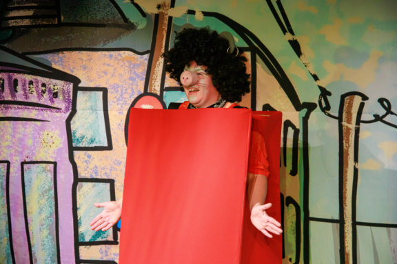 &Vcy;&iecy;&chcy;&iecy;&rcy;&icy;&ncy;&kcy;&acy; &ucy; &kcy;&ocy;&tcy;&acy; &Lcy;&iecy;&ocy;&pcy;&ocy;&lcy;&softcy;&dcy;&acy;