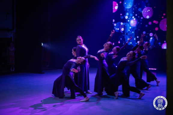 &Ocy;&tcy;&chcy;&iecy;&tcy;&ncy;&ycy;&jcy; &kcy;&ocy;&ncy;&tscy;&iecy;&rcy;&tcy; "&Dcy;&iecy;&bcy;&yucy;&tcy;" &khcy;&ocy;&rcy;&iecy;&ocy;&gcy;&rcy;&acy;&fcy;&icy;&chcy;&iecy;&scy;&kcy;&ocy;&gcy;&ocy; &kcy;&ocy;&lcy;&lcy;&iecy;&kcy;&tcy;&icy;&vcy;&acy; "&Lcy;&ocy;&vcy;&icy;&mcy; &Rcy;&Icy;&Tcy;&Mcy;"