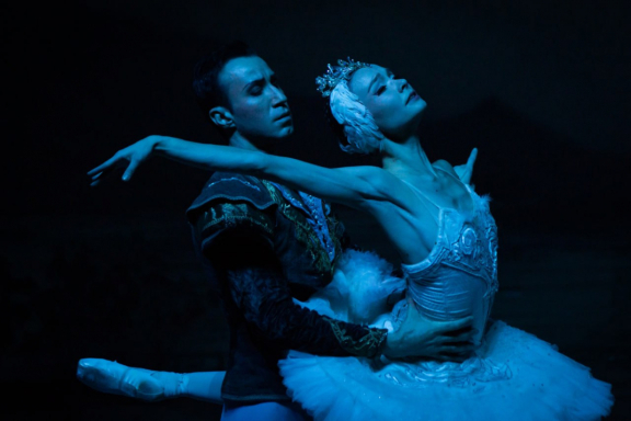 &Lcy;&iecy;&bcy;&iecy;&dcy;&icy;&ncy;&ocy;&iecy; &ocy;&zcy;&iecy;&rcy;&ocy;