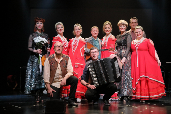 &Dcy;&vcy;&iecy;&ncy;&acy;&dcy;&tscy;&acy;&tcy;&acy;&yacy; &ncy;&ocy;&chcy;&softcy;