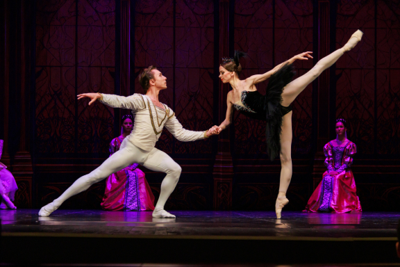 &Lcy;&iecy;&bcy;&iecy;&dcy;&icy;&ncy;&ocy;&iecy; &ocy;&zcy;&iecy;&rcy;&ocy;