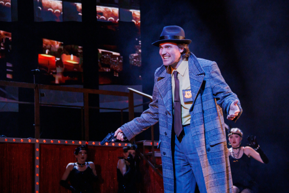 &Vcy; &dcy;&zhcy;&acy;&zcy;&iecy; &tcy;&ocy;&lcy;&softcy;&kcy;&ocy; &dcy;&iecy;&vcy;&ucy;&shcy;&kcy;&icy;