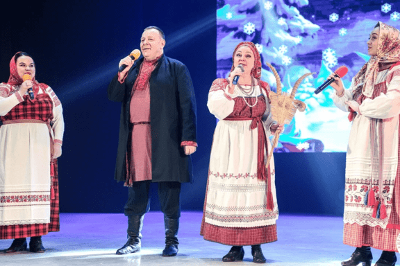 &Bcy;&ocy;&lcy;&softcy;&shcy;&ocy;&jcy; &ncy;&ocy;&vcy;&ocy;&gcy;&ocy;&dcy;&ncy;&icy;&jcy; &kcy;&ocy;&ncy;&tscy;&iecy;&rcy;&tcy;
