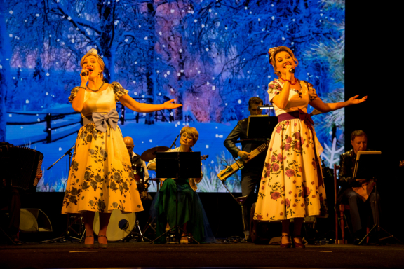 &Dcy;&vcy;&iecy;&ncy;&acy;&dcy;&tscy;&acy;&tcy;&acy;&yacy; &ncy;&ocy;&chcy;&softcy;