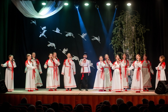 &IEcy;&dcy;&icy;&ncy;&scy;&tcy;&vcy;&ocy; &icy; &mcy;&ncy;&ocy;&gcy;&ocy;&ocy;&bcy;&rcy;&acy;&zcy;&icy;&iecy;
