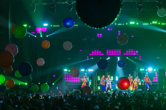 "&Dcy;&Icy;&Scy;&Kcy;&Ocy; FEST"