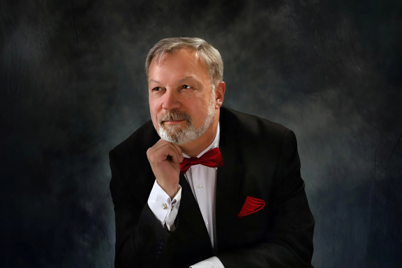 Концерт "Звуки юбилея: Игорь Корякин представляет лучшее!"