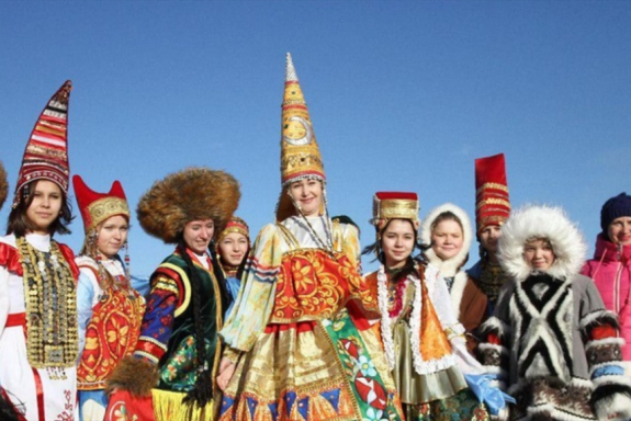 Познавательный час «Радуга национальных культур»