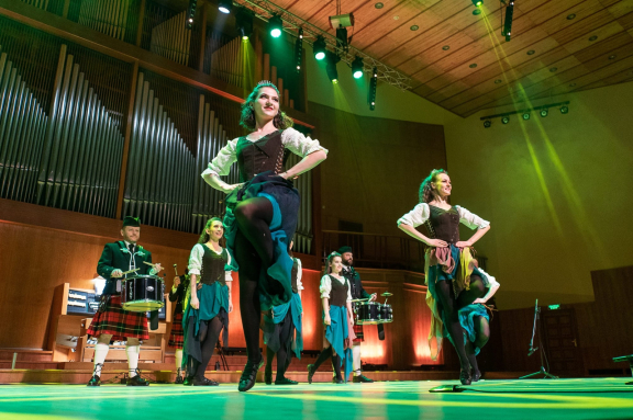 "&Icy;&rcy;&lcy;&acy;&ncy;&dcy;&scy;&kcy;&ocy;&iecy; &shcy;&ocy;&ucy; 2" &ocy;&rcy;&kcy;&iecy;&scy;&tcy;&rcy;&acy; &vcy;&ocy;&lcy;&ycy;&ncy;&shchcy;&icy;&kcy;&ocy;&vcy; "City Pipes"