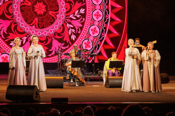 &Dcy;&vcy;&iecy;&ncy;&acy;&dcy;&tscy;&acy;&tcy;&acy;&yacy; &ncy;&ocy;&chcy;&softcy;