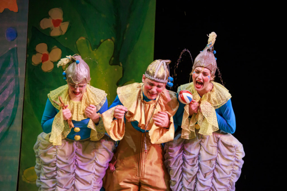 &Vcy;&ocy;&lcy;&shcy;&iecy;&bcy;&ncy;&icy;&kcy; &Icy;&zcy;&ucy;&mcy;&rcy;&ucy;&dcy;&ncy;&ocy;&gcy;&ocy; &gcy;&ocy;&rcy;&ocy;&dcy;&acy;