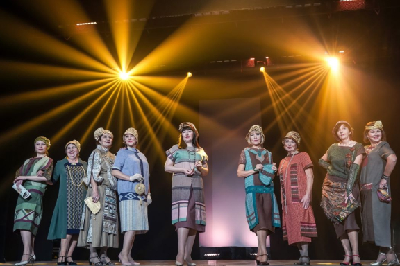 Показа коллекций костюмов «Вятский Силуэт»