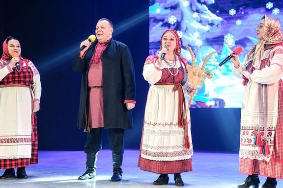 &Bcy;&ocy;&lcy;&softcy;&shcy;&ocy;&jcy; &ncy;&ocy;&vcy;&ocy;&gcy;&ocy;&dcy;&ncy;&icy;&jcy; &kcy;&ocy;&ncy;&tscy;&iecy;&rcy;&tcy;