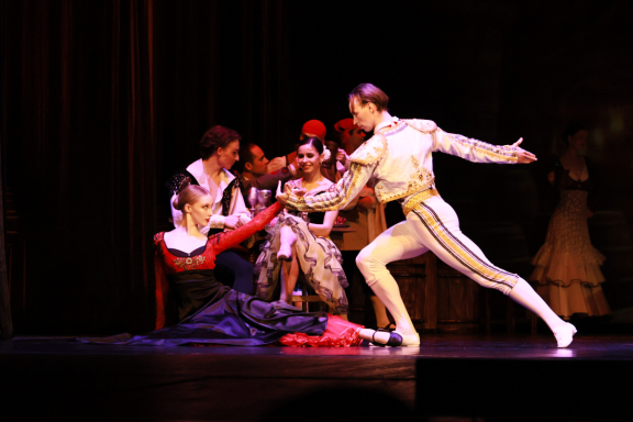 &Dcy;&ocy;&ncy; &Kcy;&icy;&khcy;&ocy;&tcy;