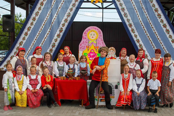 "Русская песня"