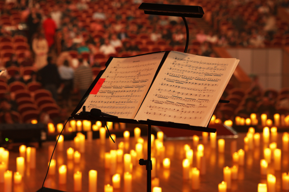 "&Mcy;&icy;&rcy;&ocy;&vcy;&ycy;&iecy; &khcy;&icy;&tcy;&ycy; &ncy;&iecy;&ocy;&kcy;&lcy;&acy;&scy;&scy;&icy;&kcy;&icy;" Neo Classic Orchestra&comma; 3000 &scy;&vcy;&iecy;&chcy;&iecy;&jcy; &icy; &KHcy;&ocy;&rcy;