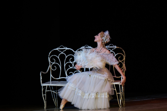 &Dcy;&acy;&mcy;&acy; &scy; &kcy;&acy;&mcy;&iecy;&lcy;&icy;&yacy;&mcy;&icy;