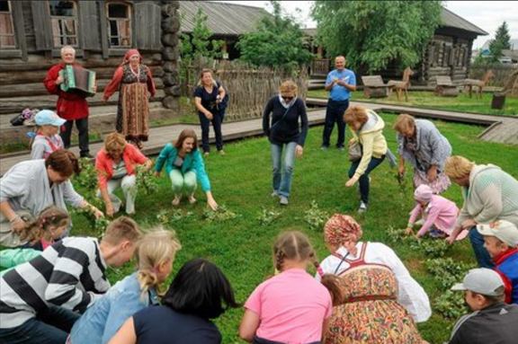 &Pcy;&ocy;&zcy;&ncy;&acy;&vcy;&acy;&tcy;&iecy;&lcy;&softcy;&ncy;&acy;&yacy; &pcy;&rcy;&ocy;&gcy;&rcy;&acy;&mcy;&mcy;&acy; &laquo;&Icy;&gcy;&rcy;&ycy; &icy; &zcy;&acy;&bcy;&acy;&vcy;&ycy; &ncy;&acy;&rcy;&ocy;&dcy;&ocy;&vcy; &Rcy;&ocy;&scy;&scy;&icy;&icy;&raquo;