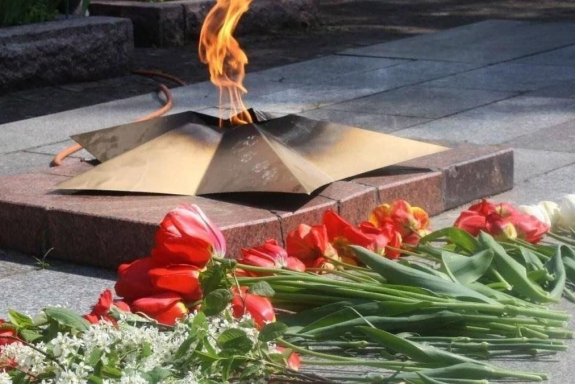 Концерт"Вовек нам этой даты не забыть"
